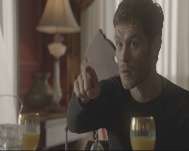 VampireDiariesWorld-dot-org_TheOriginals1x08TheRiverInReverse-deletedscene0067.jpg