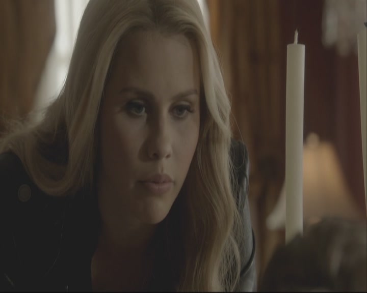 VampireDiariesWorld-dot-org_TheOriginals1x08TheRiverInReverse-deletedscene0090.jpg