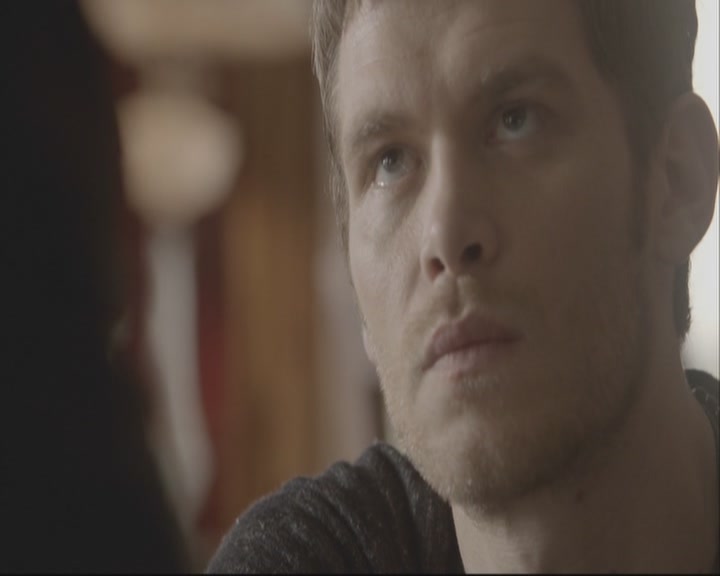 VampireDiariesWorld-dot-org_TheOriginals1x08TheRiverInReverse-deletedscene0093.jpg