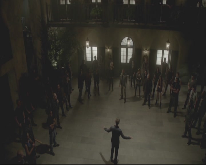 VampireDiariesWorld-dot-org_TheOriginals1x08TheRiverInReverse-deletedscene0125.jpg