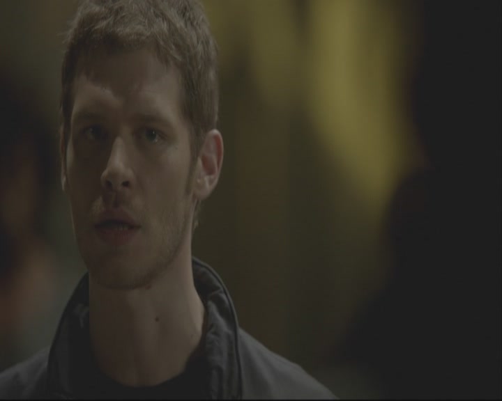 VampireDiariesWorld-dot-org_TheOriginals1x08TheRiverInReverse-deletedscene0142.jpg