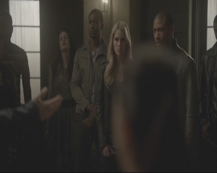 VampireDiariesWorld-dot-org_TheOriginals1x08TheRiverInReverse-deletedscene0152.jpg