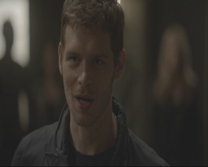 VampireDiariesWorld-dot-org_TheOriginals1x08TheRiverInReverse-deletedscene0203.jpg