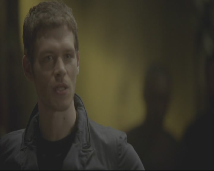 VampireDiariesWorld-dot-org_TheOriginals1x08TheRiverInReverse-deletedscene0224.jpg