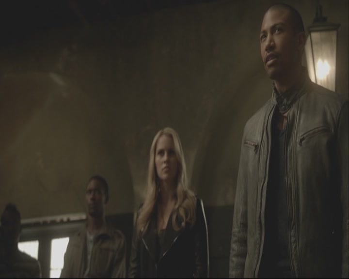 VampireDiariesWorld-dot-org_TheOriginals1x08TheRiverInReverse-deletedscene0226.jpg