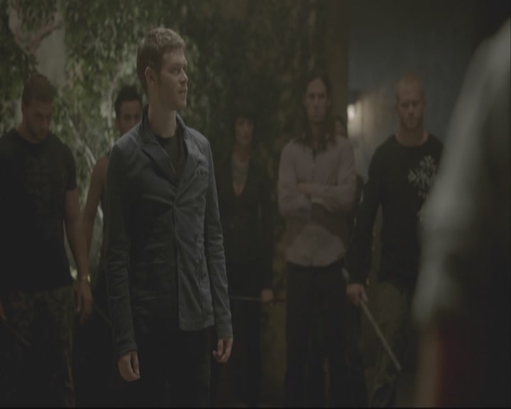 VampireDiariesWorld-dot-org_TheOriginals1x08TheRiverInReverse-deletedscene0228.jpg