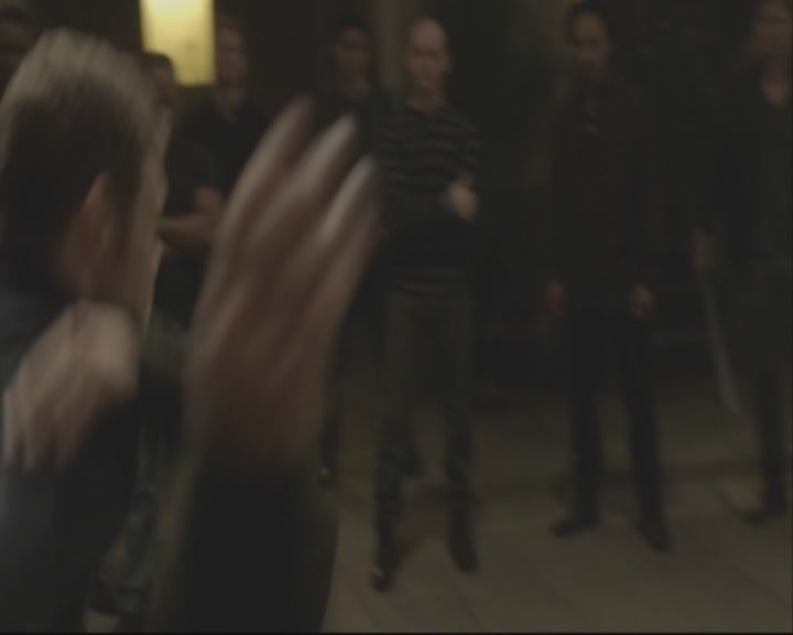 VampireDiariesWorld-dot-org_TheOriginals1x08TheRiverInReverse-deletedscene0249.jpg