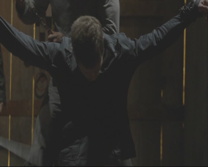 VampireDiariesWorld-dot-org_TheOriginals1x08TheRiverInReverse-deletedscene0293.jpg