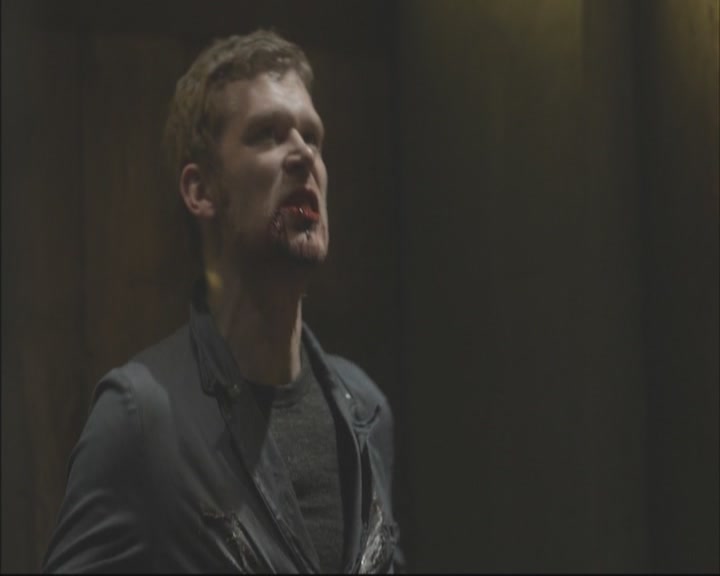 VampireDiariesWorld-dot-org_TheOriginals1x08TheRiverInReverse-deletedscene0327.jpg