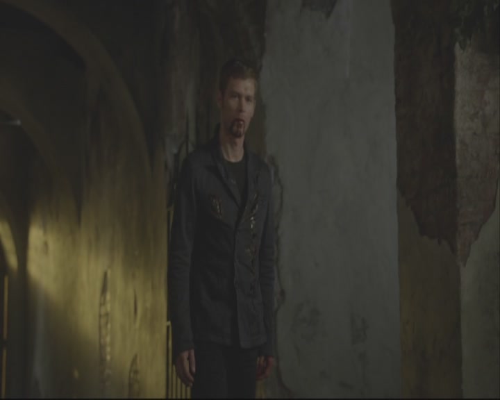 VampireDiariesWorld-dot-org_TheOriginals1x08TheRiverInReverse-deletedscene0384.jpg