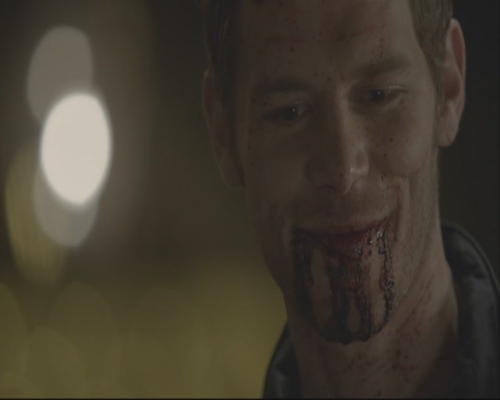 VampireDiariesWorld-dot-org_TheOriginals1x08TheRiverInReverse-deletedscene0411.jpg