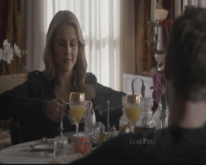 VampireDiariesWorld-dot-org_TheOriginals1x08TheRiverInReverse0155.jpg