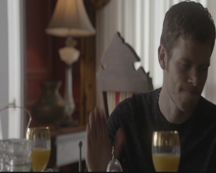 VampireDiariesWorld-dot-org_TheOriginals1x08TheRiverInReverse0176.jpg