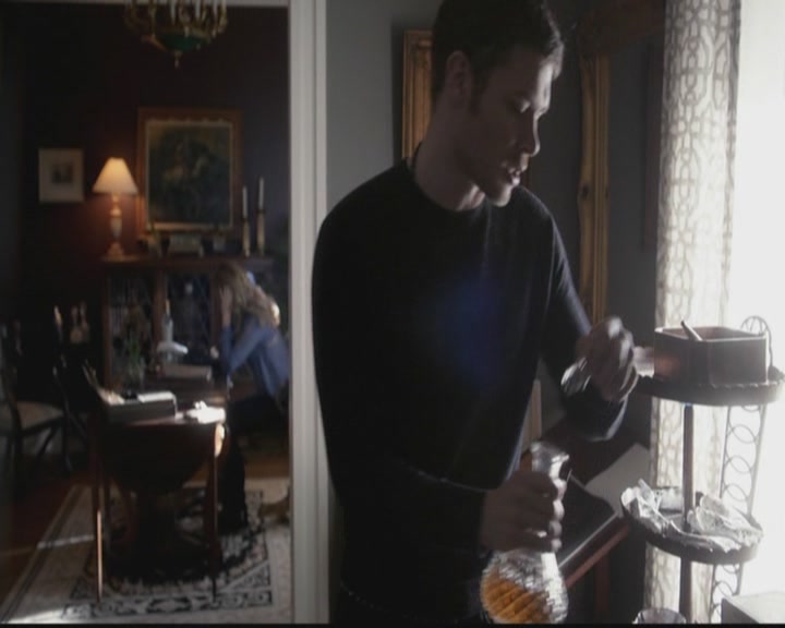 VampireDiariesWorld-dot-org_TheOriginals1x08TheRiverInReverse0497.jpg