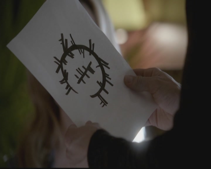 VampireDiariesWorld-dot-org_TheOriginals1x08TheRiverInReverse0561.jpg