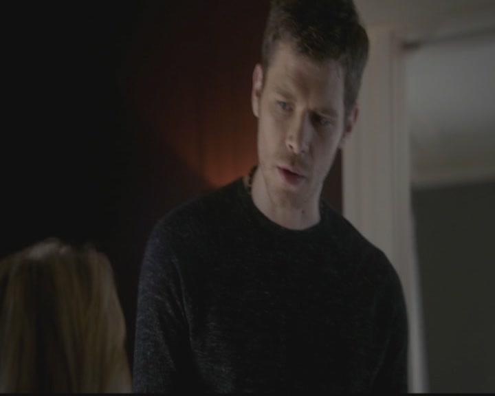 VampireDiariesWorld-dot-org_TheOriginals1x08TheRiverInReverse0569.jpg