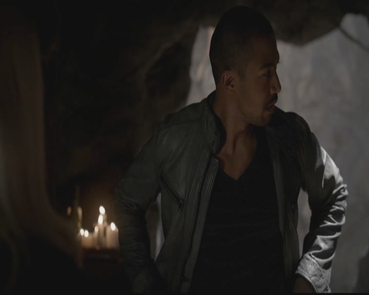 VampireDiariesWorld-dot-org_TheOriginals1x08TheRiverInReverse0592.jpg