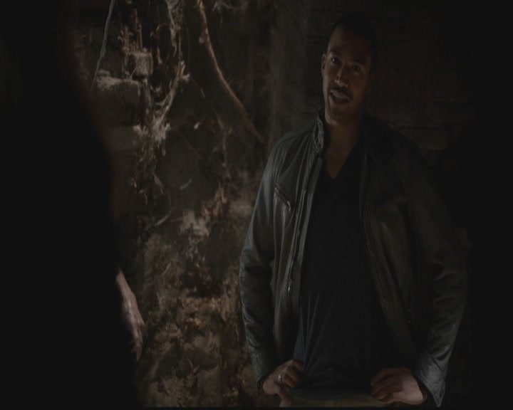 VampireDiariesWorld-dot-org_TheOriginals1x08TheRiverInReverse0631.jpg