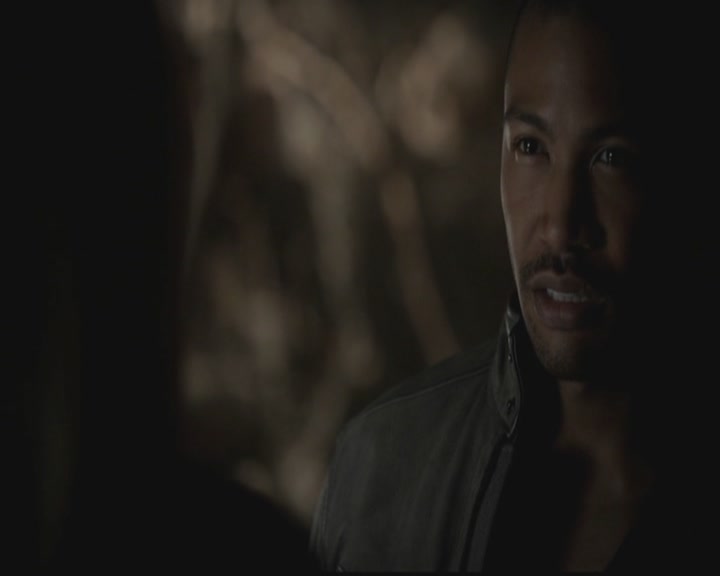 VampireDiariesWorld-dot-org_TheOriginals1x08TheRiverInReverse0646.jpg