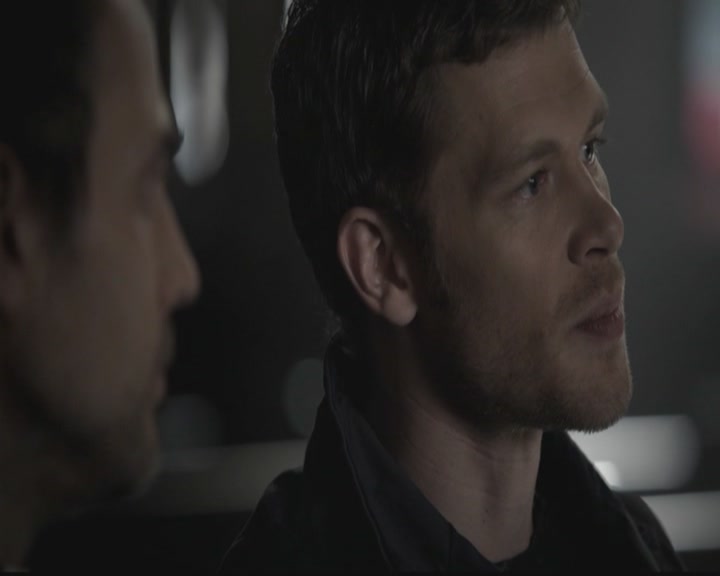 VampireDiariesWorld-dot-org_TheOriginals1x08TheRiverInReverse0974.jpg