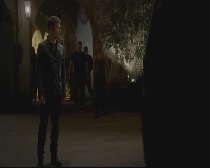 VampireDiariesWorld-dot-org_TheOriginals1x08TheRiverInReverse1183.jpg