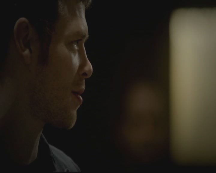 VampireDiariesWorld-dot-org_TheOriginals1x08TheRiverInReverse1199.jpg