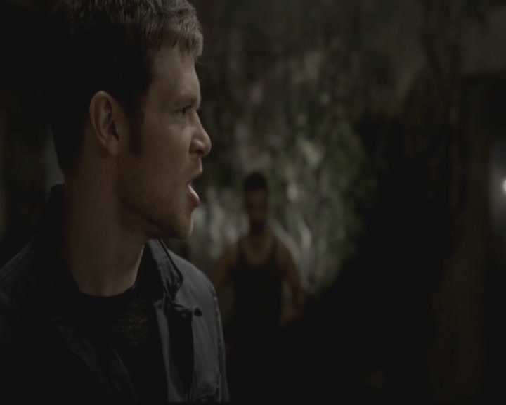 VampireDiariesWorld-dot-org_TheOriginals1x08TheRiverInReverse1213.jpg