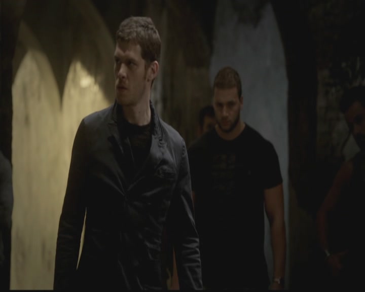 VampireDiariesWorld-dot-org_TheOriginals1x08TheRiverInReverse1226.jpg