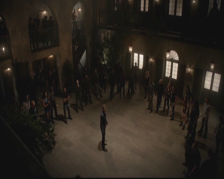 VampireDiariesWorld-dot-org_TheOriginals1x08TheRiverInReverse1228.jpg