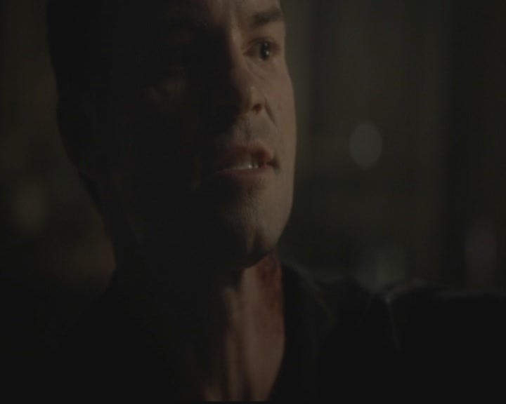 VampireDiariesWorld-dot-org_TheOriginals1x08TheRiverInReverse1345.jpg