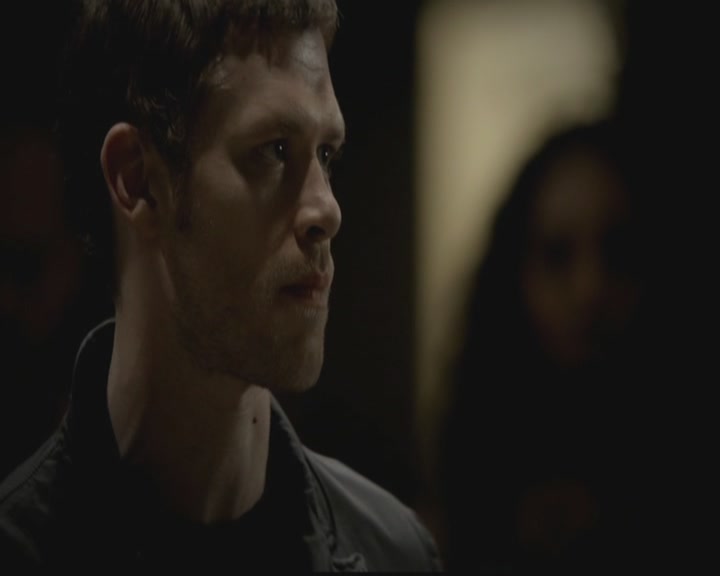 VampireDiariesWorld-dot-org_TheOriginals1x08TheRiverInReverse1380.jpg