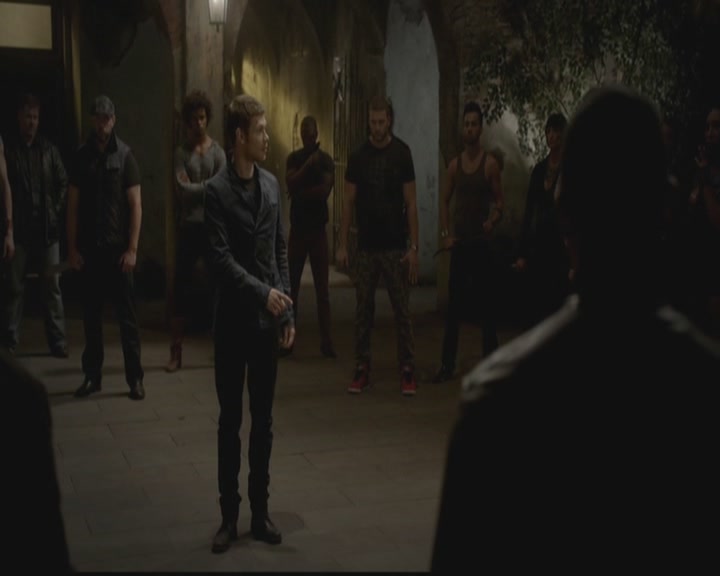 VampireDiariesWorld-dot-org_TheOriginals1x08TheRiverInReverse1382.jpg