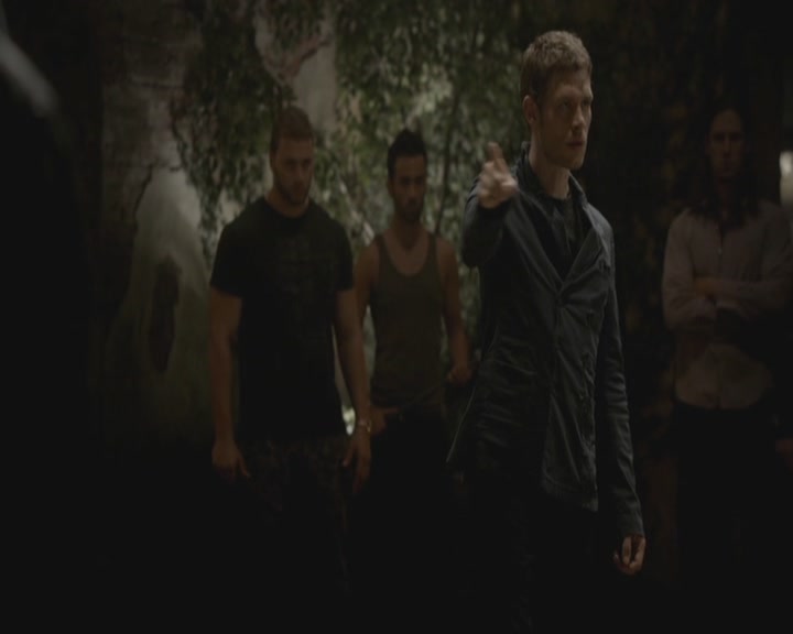 VampireDiariesWorld-dot-org_TheOriginals1x08TheRiverInReverse1389.jpg