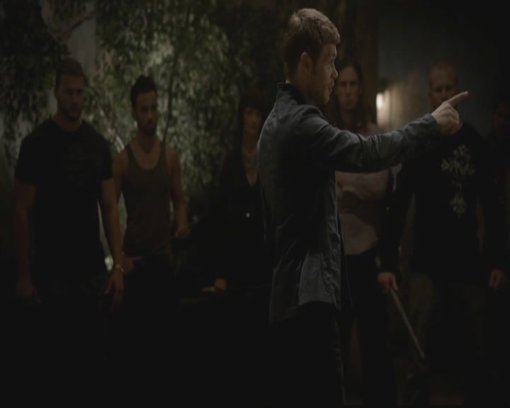 VampireDiariesWorld-dot-org_TheOriginals1x08TheRiverInReverse1391.jpg