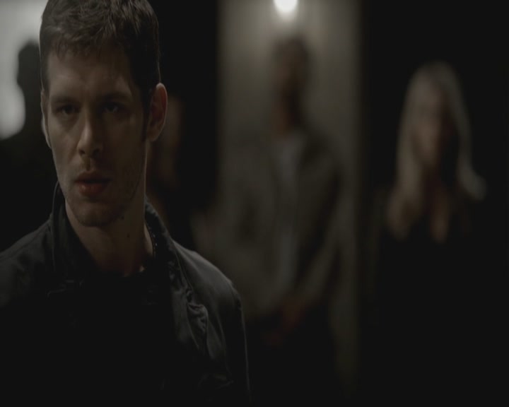 VampireDiariesWorld-dot-org_TheOriginals1x08TheRiverInReverse1404.jpg