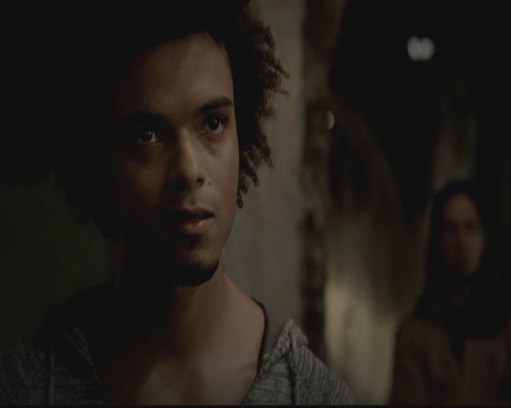 VampireDiariesWorld-dot-org_TheOriginals1x08TheRiverInReverse1409.jpg