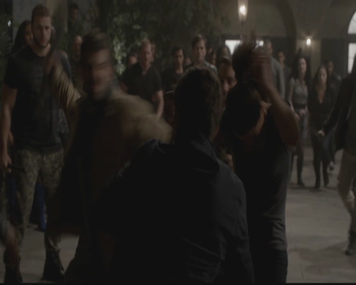 VampireDiariesWorld-dot-org_TheOriginals1x08TheRiverInReverse1466.jpg