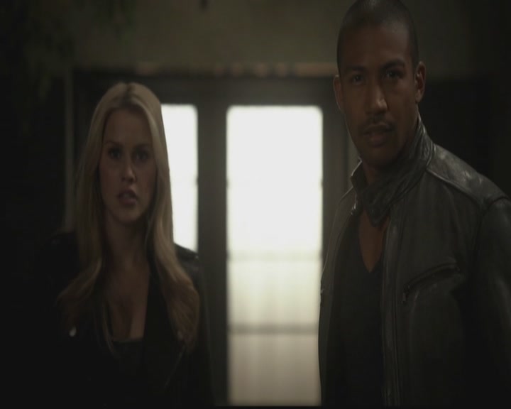 VampireDiariesWorld-dot-org_TheOriginals1x08TheRiverInReverse1488.jpg