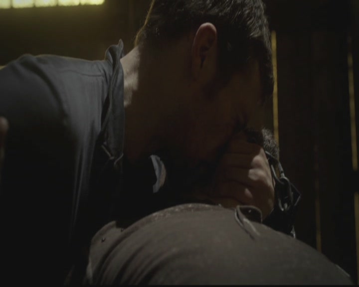 VampireDiariesWorld-dot-org_TheOriginals1x08TheRiverInReverse1516.jpg