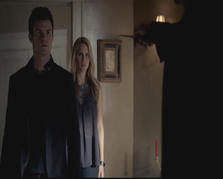 VampireDiariesWorld-dot-org_TheOriginals1x08TheRiverInReverse2116.jpg