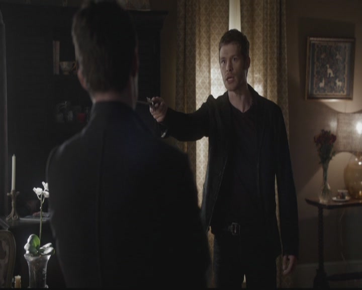 VampireDiariesWorld-dot-org_TheOriginals1x08TheRiverInReverse2155.jpg