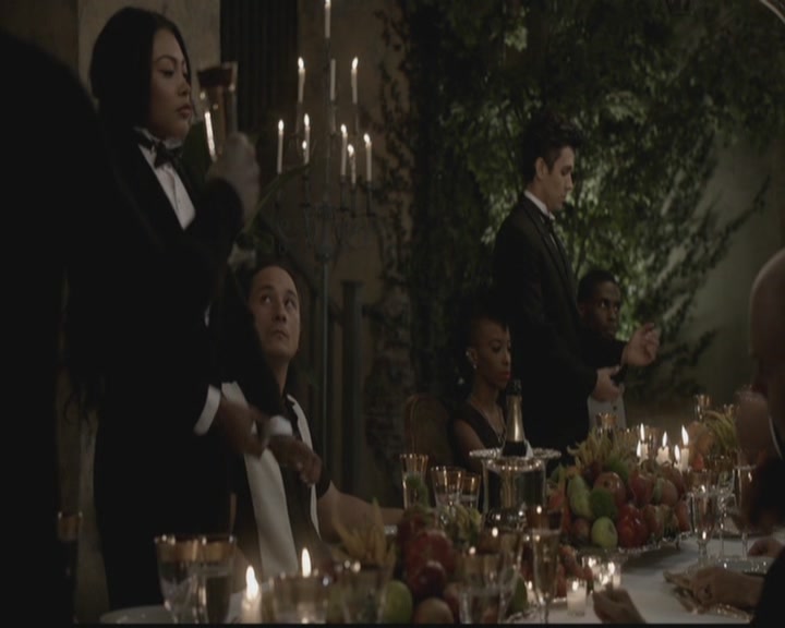 VampireDiariesWorld-dot-org_TheOriginals1x09ReigningPainInNewOrleans0071.jpg