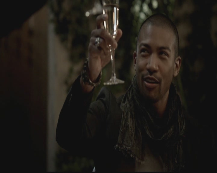 VampireDiariesWorld-dot-org_TheOriginals1x09ReigningPainInNewOrleans0131.jpg