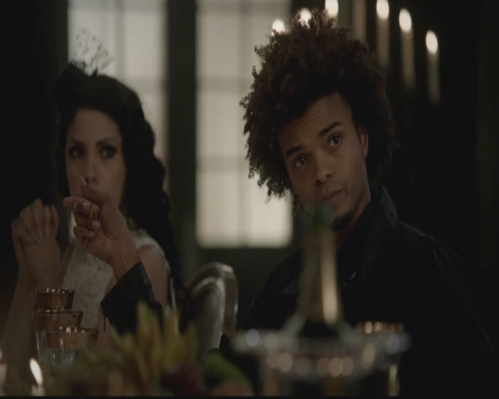 VampireDiariesWorld-dot-org_TheOriginals1x09ReigningPainInNewOrleans0181.jpg