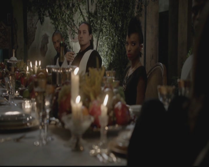 VampireDiariesWorld-dot-org_TheOriginals1x09ReigningPainInNewOrleans0204.jpg