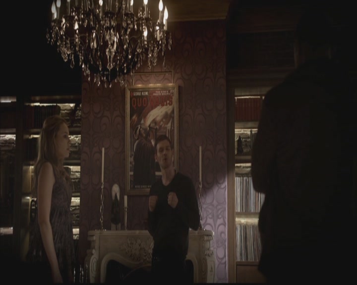 VampireDiariesWorld-dot-org_TheOriginals1x09ReigningPainInNewOrleans0349.jpg