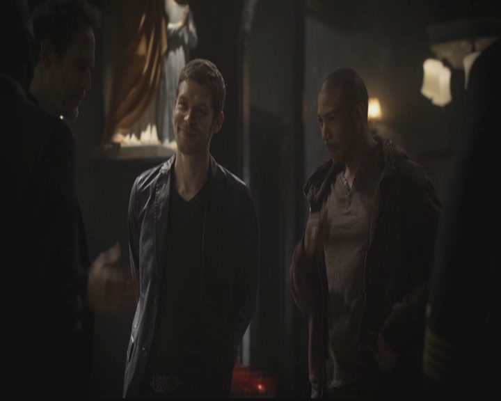 VampireDiariesWorld-dot-org_TheOriginals1x09ReigningPainInNewOrleans0689.jpg