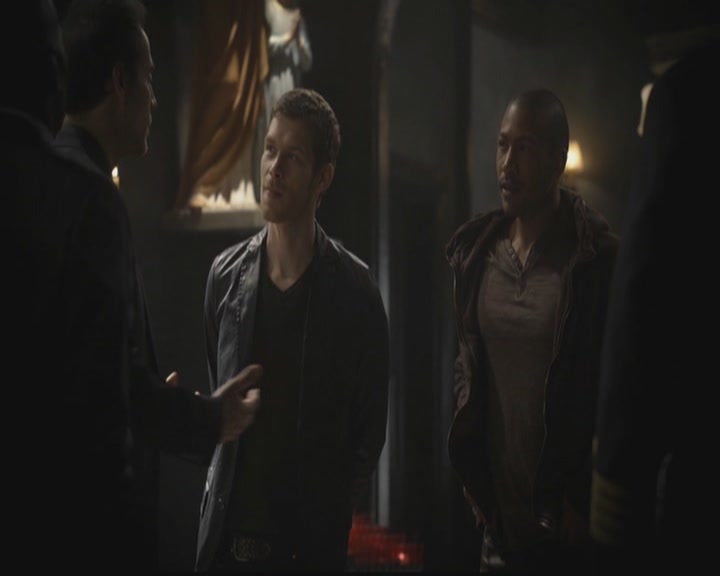 VampireDiariesWorld-dot-org_TheOriginals1x09ReigningPainInNewOrleans0691.jpg