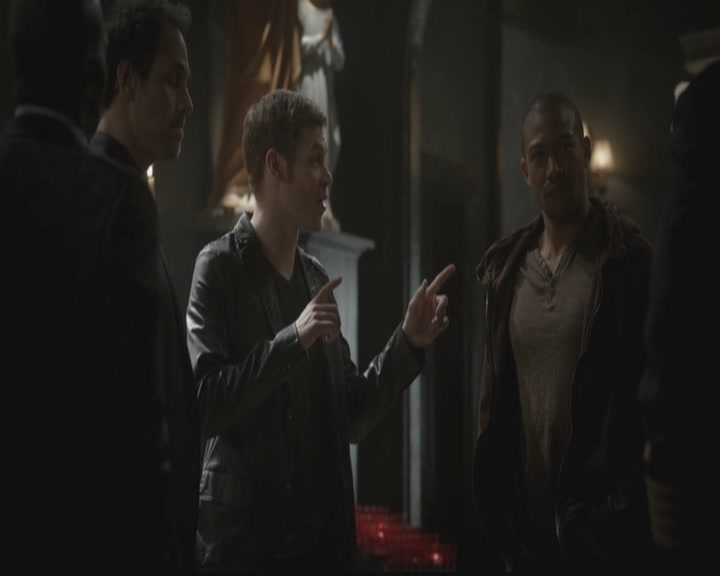 VampireDiariesWorld-dot-org_TheOriginals1x09ReigningPainInNewOrleans0723.jpg