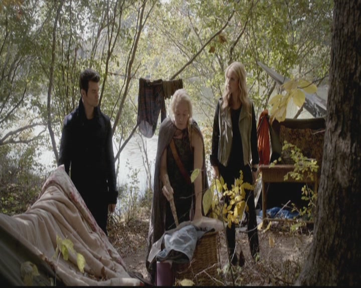 VampireDiariesWorld-dot-org_TheOriginals1x09ReigningPainInNewOrleans0941.jpg
